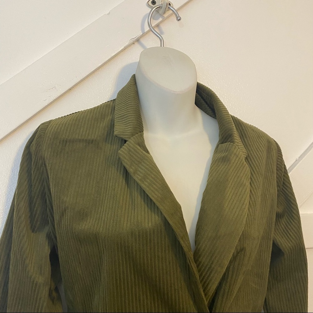 Little Lies Corduroy Velvet Shaket Blazer Green Size Small - Picture 3 of 7